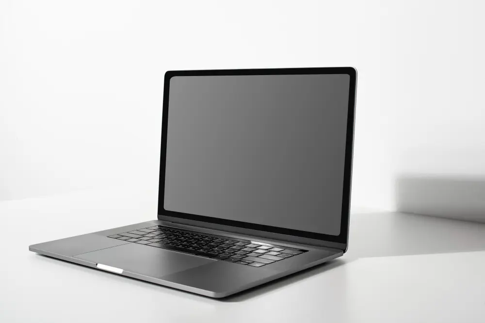 Lenovo V15 G4 AMD Ryzen FHD